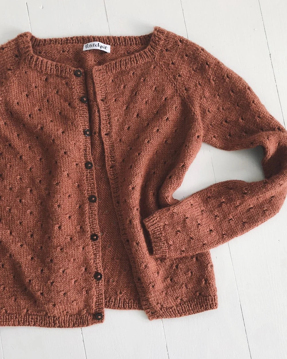 Annas Cardigan - Strickanleitung PetiteKnit