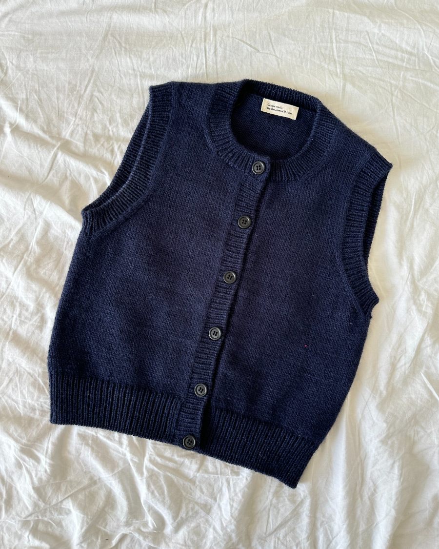 Maggie Vest - Strickanleitung PetiteKnit