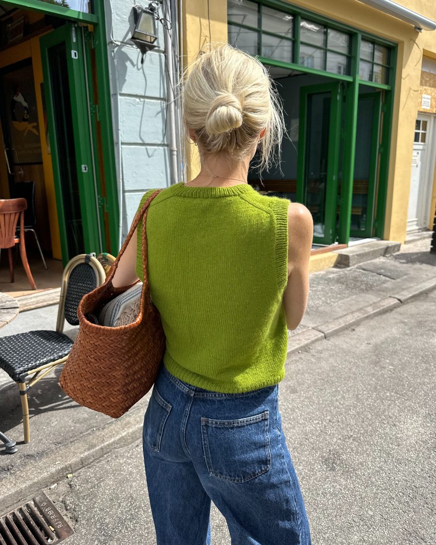 Maggie Vest - Strickanleitung PetiteKnit