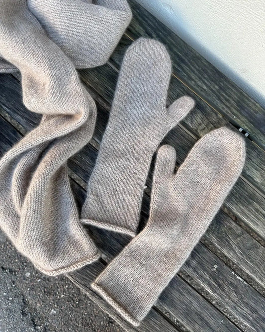 Schal Handschuhe aus Wolle - Stricken für Anfänger - PetiteKnit