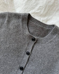 Maggie Cardigan - Strickanleitung PetiteKnit