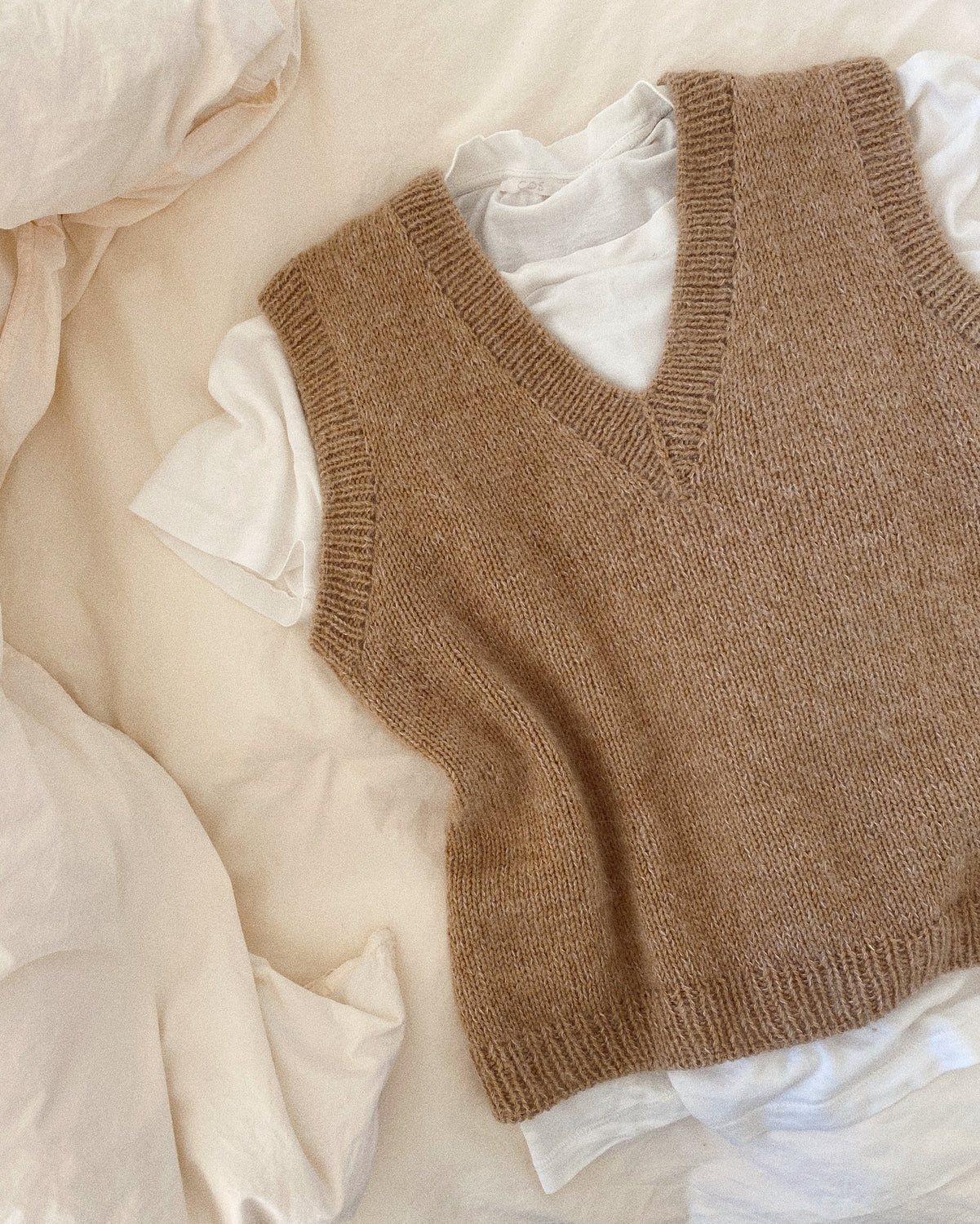 Stockholm Pullunder - Strickanleitung PetiteKnit